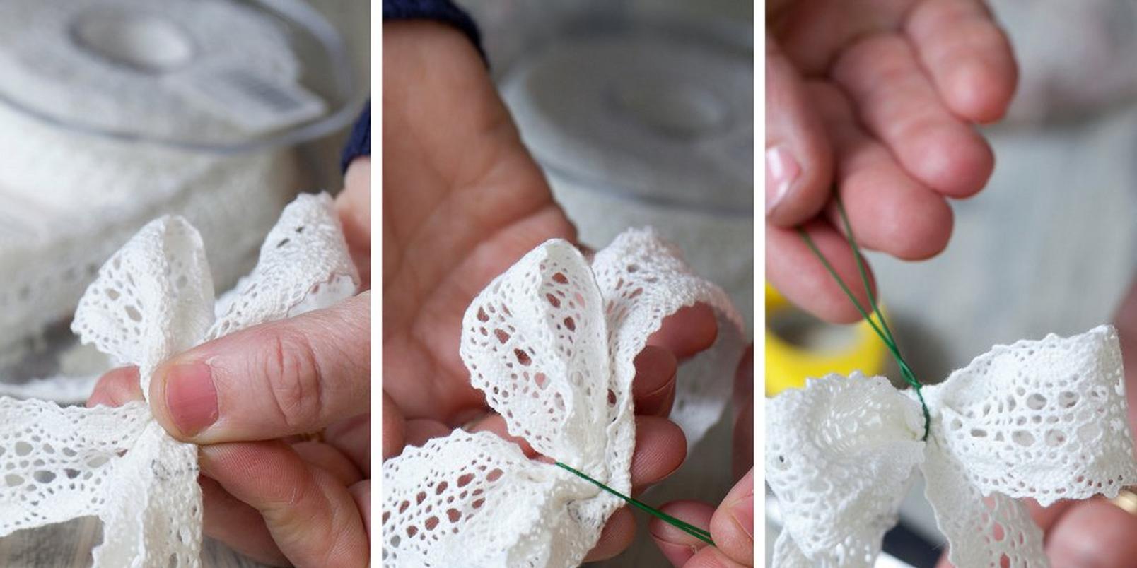 add-laced-ribbon-rose-corsage