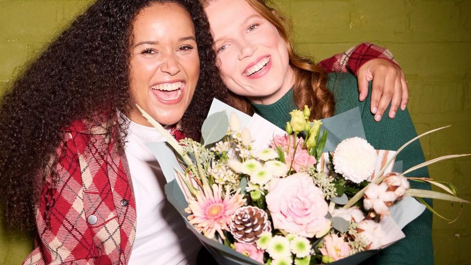 christmas_brand_imagery_expiry_September2026-(15)-SQUARE