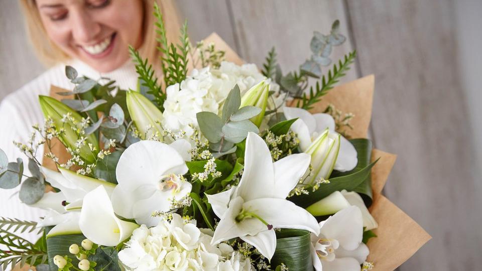 InterFlora220221-0103