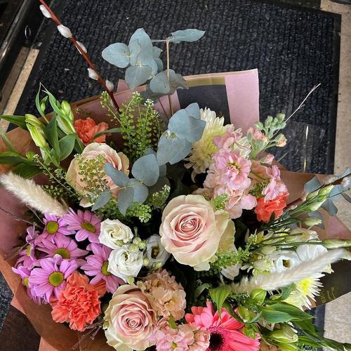 MUST CREDIT Flowergirl Interflora trending