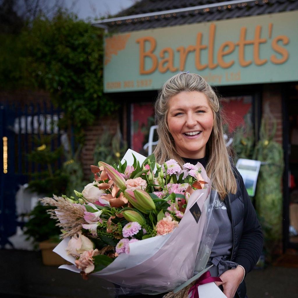 SHOPS_121223-03799-PROMO