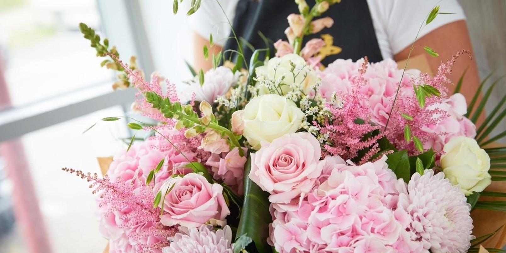 Untitled-design-2020-11-12T150654077-1-florist